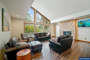 3586 Cherokee Dr S, Salem, OR 97302 - Photo 11