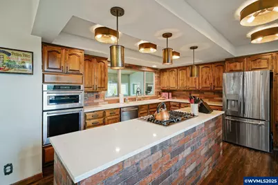 3586 Cherokee Dr S, Salem, OR 97302 - Photo 15