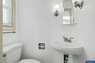 870 Ewald Ave SE, Salem, OR 97302 - Photo 27