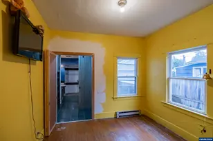 1030 21st St NE, Salem, OR 97301 - Photo 25