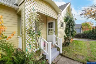 1740 Berry St SE, Salem, OR 97302 - Photo 5