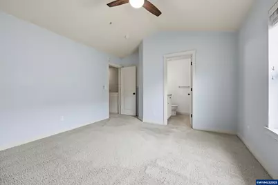 674 NE Newstead Ln, Hillsboro, OR 97006 - Photo 25