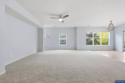 674 NE Newstead Ln, Hillsboro, OR 97006 - Photo 7