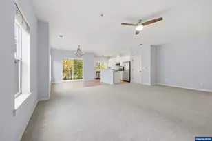 674 NE Newstead Ln, Hillsboro, OR 97006 - Photo 11