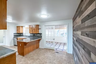 33745 McFarland Rd, Tangent, OR 97389 - Photo 15