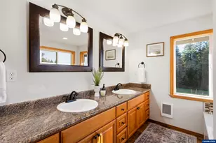 9275 SE Terrace View Ct, Amity, OR 97101 - Photo 19