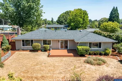 2040 NW 23rd St, Corvallis, OR 97330 - Photo 41