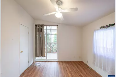 126 Lyons Ct SW, Albany, OR 97322 - Photo 17