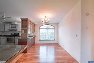 126 Lyons Ct SW, Albany, OR 97322 - Photo 5