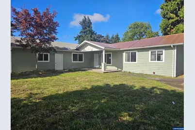183 E Dodge St, Lebanon, OR 97355 - Photo 3