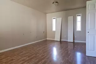 183 E Dodge St, Lebanon, OR 97355 - Photo 13