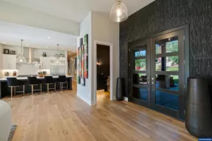 8478 Valley Way SE, Turner, OR 97392 - Photo 5