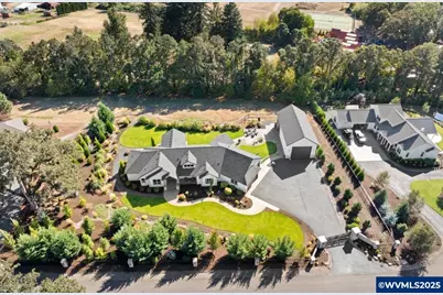 8478 Valley Wy SE, Turner, OR 97392 - Photo 3