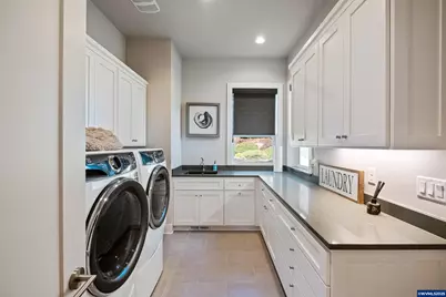 8478 Valley Wy SE, Turner, OR 97392 - Photo 17