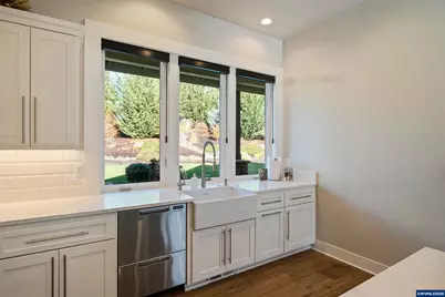 8478 Valley Wy SE, Turner, OR 97392 - Photo 13