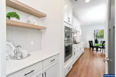 1123 SW Sylvia St, Corvallis, OR 97333 - Photo 17