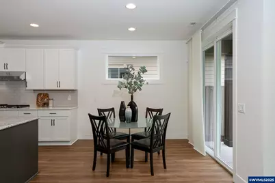 1123 SW Sylvia St, Corvallis, OR 97333 - Photo 11