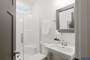 1123 SW Sylvia St, Corvallis, OR 97333 - Photo 25