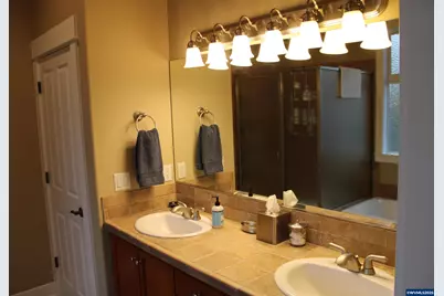 4900 SW Hollyhock Cir, Corvallis, OR 97333 - Photo 21