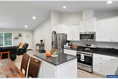 4145 Smokestack Ln SE, Salem, OR 97301 - Photo 13