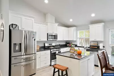 4145 Smokestack Ln SE, Salem, OR 97301 - Photo 9