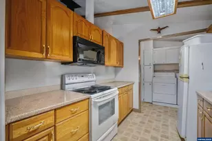 2200 Lancaster (#1D) Dr SE, Salem, OR 97317 - Photo 21