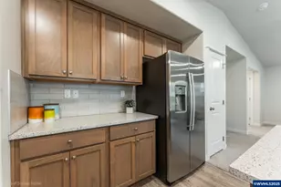 4750 Finch St, Albany, OR 97322 - Photo 5