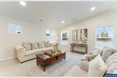 4750 Finch St, Albany, OR 97322 - Photo 9