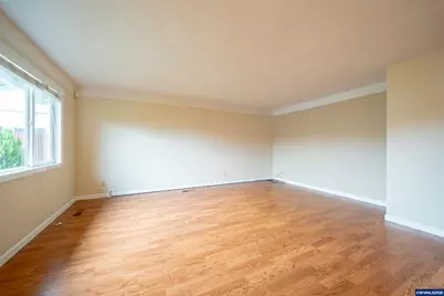 4555 Swallow Ct NE, Salem, OR 97301 - Photo 3