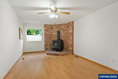 997 Julie St N, Keizer, OR 97303 - Photo 11