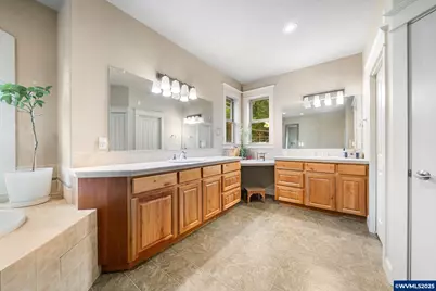 30180 Carrico Valley Rd, Deer Island, OR 97054 - Photo 17