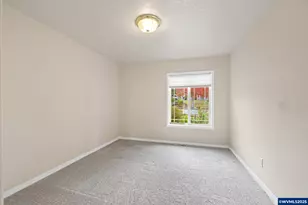 1409 Crestview Dr, Silverton, OR 97381 - Photo 15