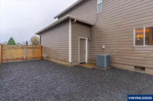 230 SW Wyatt St, Dallas, OR 97338 - Photo 43