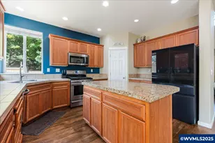 393 Stellers Eagle St NW, Salem, OR 97304 - Photo 17