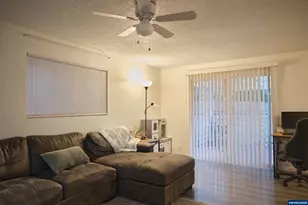 1202 Leo St NE, Keizer, OR 97303 - Photo 3