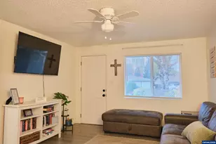 1202 Leo St NE, Keizer, OR 97303 - Photo 5