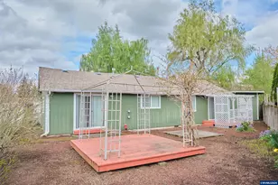 1202 Leo St NE, Keizer, OR 97303 - Photo 27