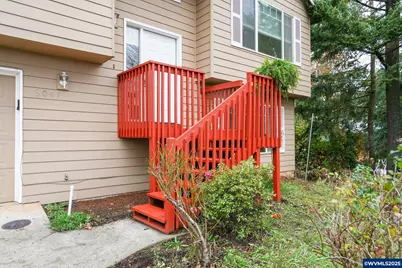 3047 Wallace Rd NW, Salem, OR 97304 - Photo 11