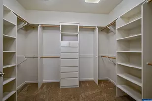 2049 Limestone Ave SE, Salem, OR 97306 - Photo 33