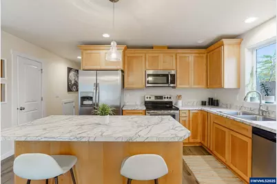 3902 Hawthorne Av NE, Salem, OR 97301 - Photo 11