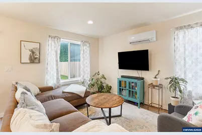 3902 Hawthorne Av NE, Salem, OR 97301 - Photo 5