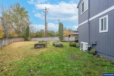 108 NE Powderhorn Dr, Corvallis, OR 97330 - Photo 35