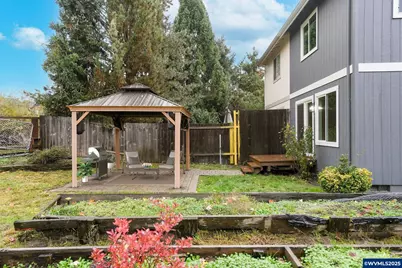 108 NE Powderhorn Dr, Corvallis, OR 97330 - Photo 37