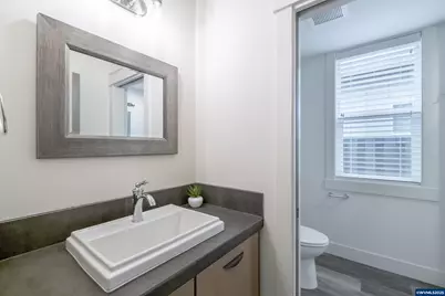 1124 SW Sylvia St, Corvallis, OR 97333 - Photo 15