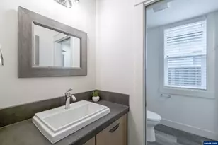 1124 SW Sylvia St, Corvallis, OR 97333 - Photo 15