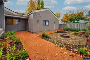 6630 Huntington Cir SE, Salem, OR 97306 - Photo 7