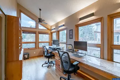 391 McNary Heights Dr N, Keizer, OR 97303 - Photo 17