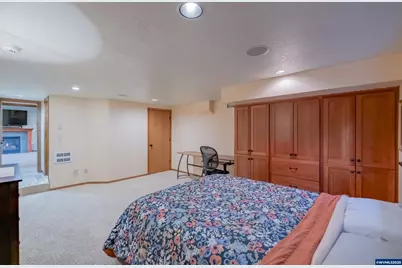 391 McNary Heights Dr N, Keizer, OR 97303 - Photo 43