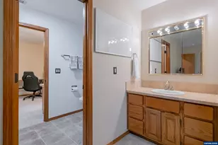 391 McNary Heights Dr N, Keizer, OR 97303 - Photo 37