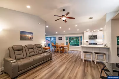 5037 Summerfield Dr SE, Salem, OR 97306 - Photo 13